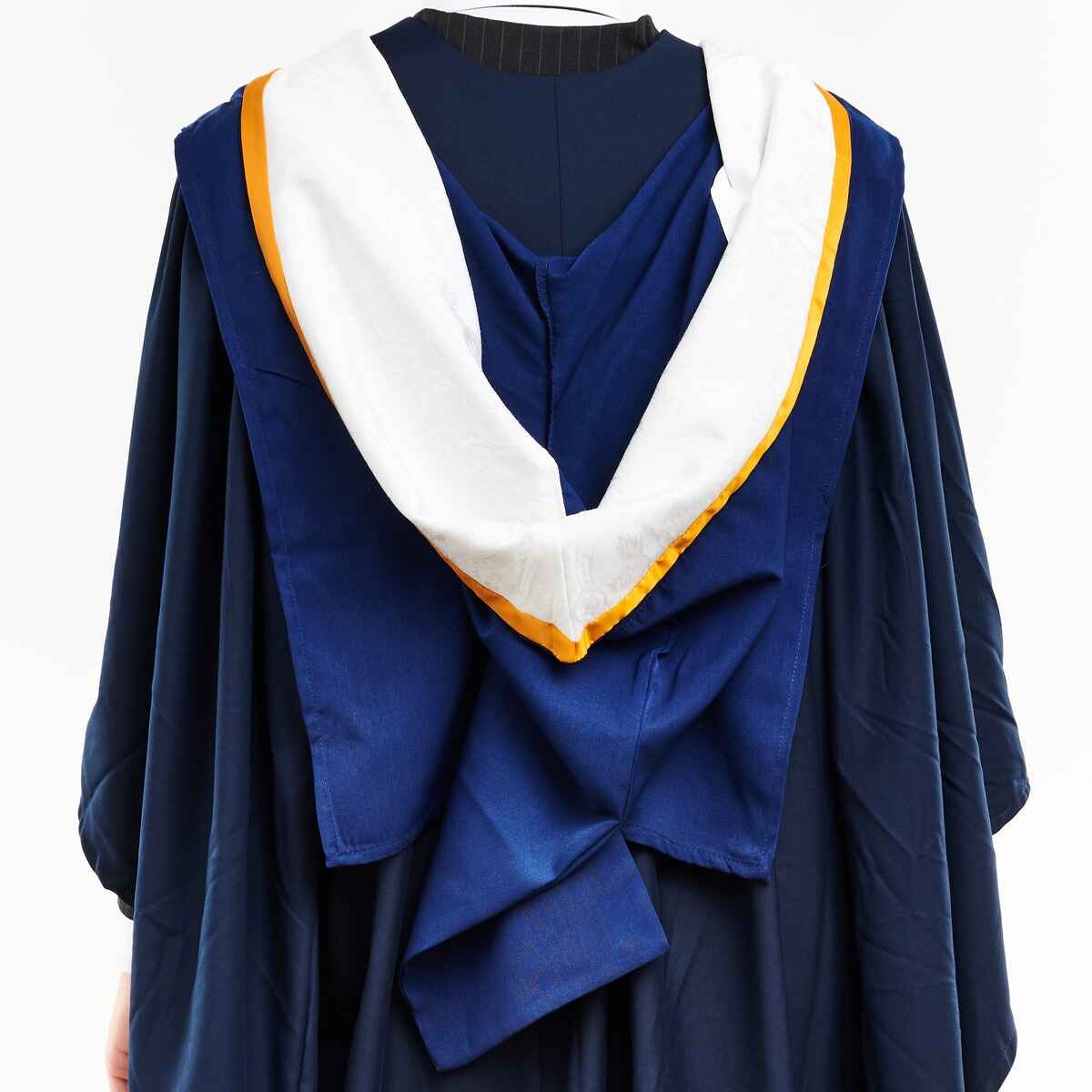 Birmingham City University Bachelors Graduation Set (Hire) - Image 2