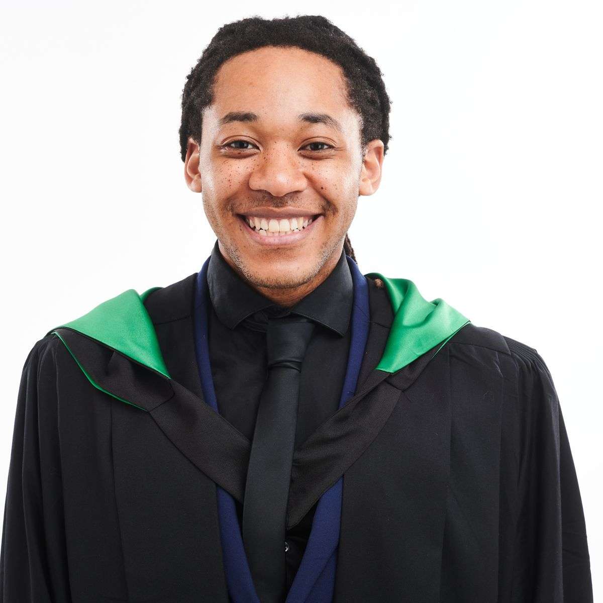 Cambridge University Masters Hood - Image 4