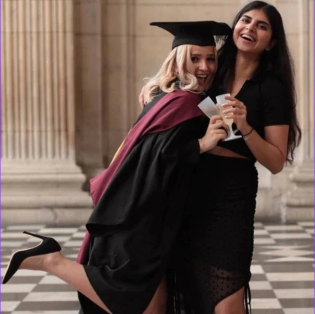 City University Bachelors Graduation Set - Image 4