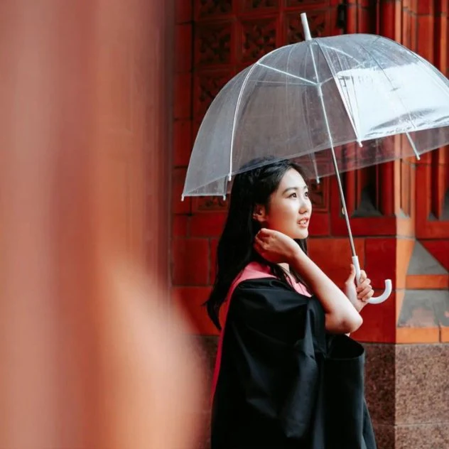 Liverpool University Masters Graduation Set (Hire) - Image 6