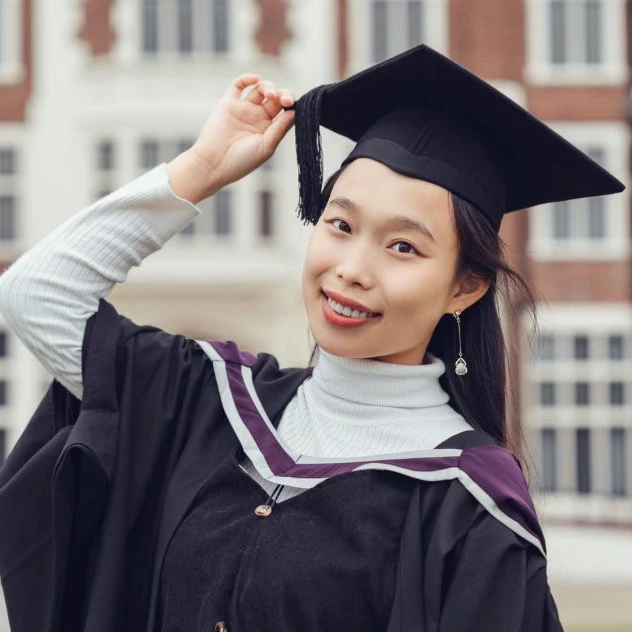 Loughborough University Masters Graduation Set (Hire) - Image 5