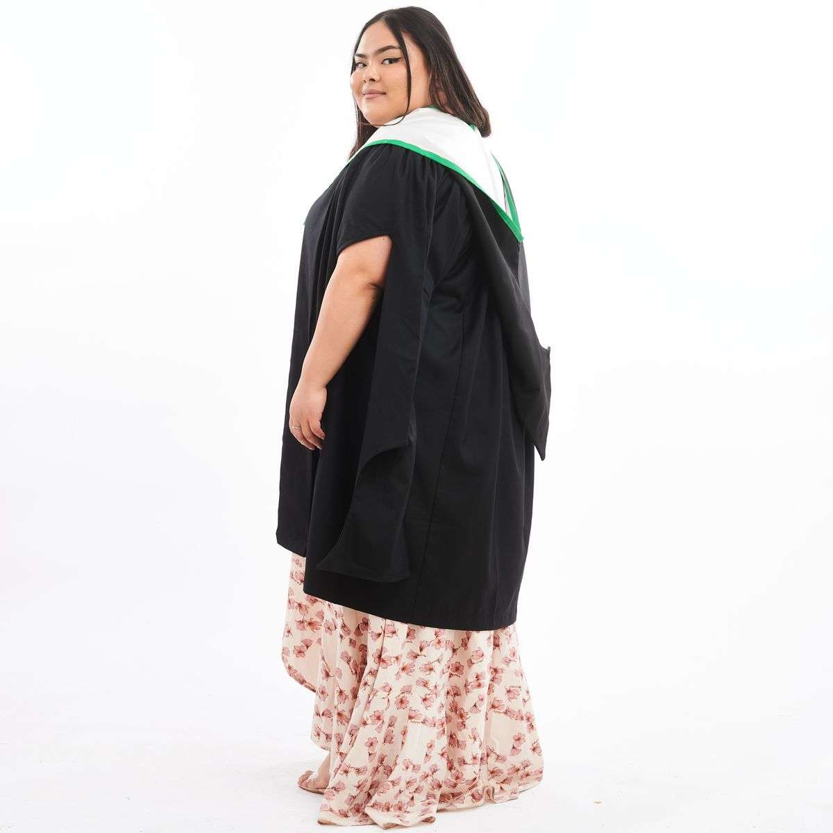 Stirling University Bachelors Graduation Set (Hire) - Image 2