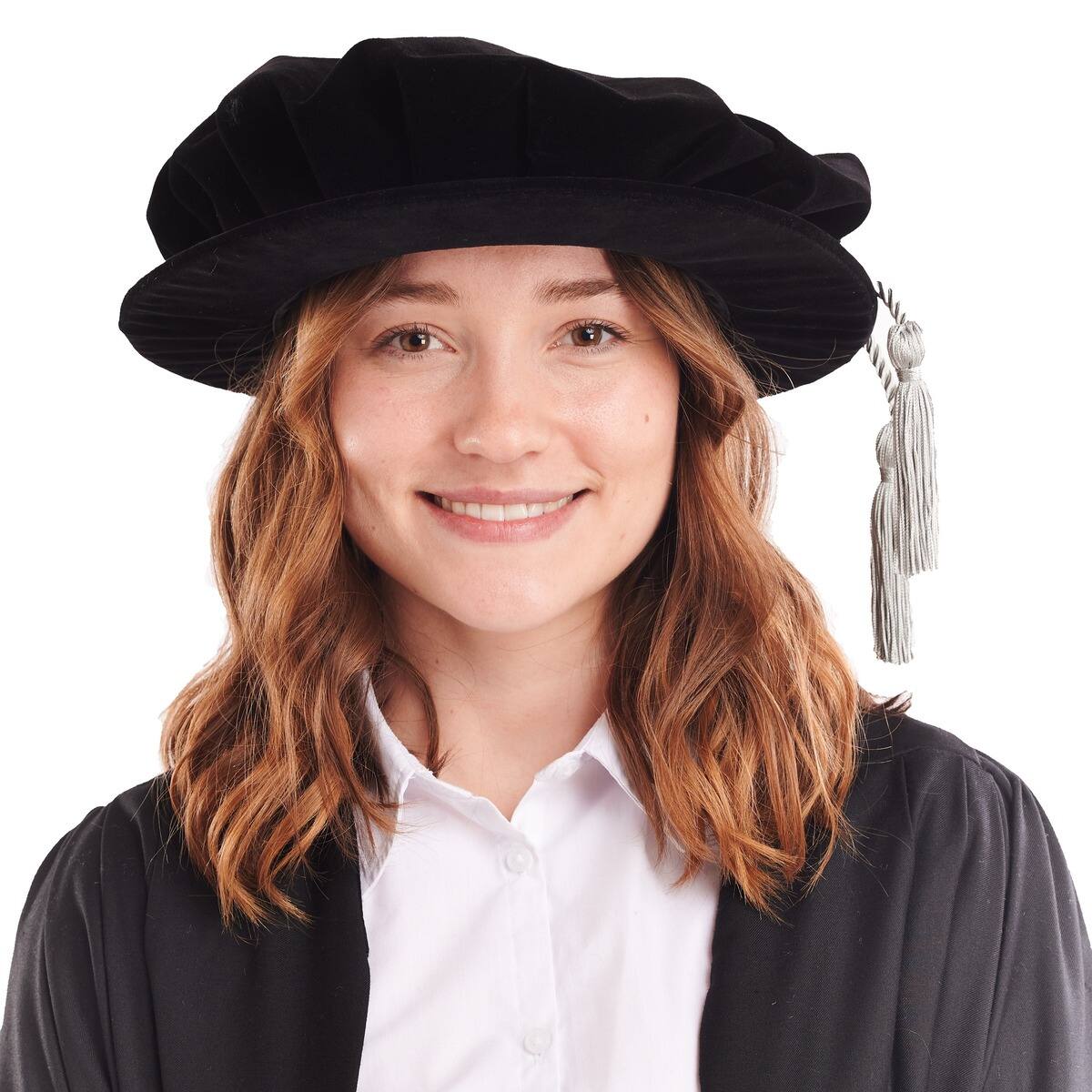 Bonnet (Hire) - Image 6