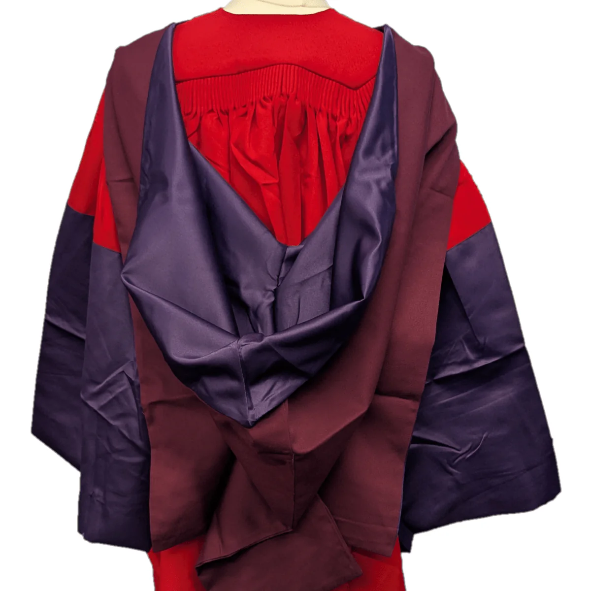 XYZ University Bachelors Graduation Set Hire - Image 2